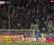 Șocant: bătaie cu scaune, steaguri și jandarm rănit în Petrolul - FCSB!
