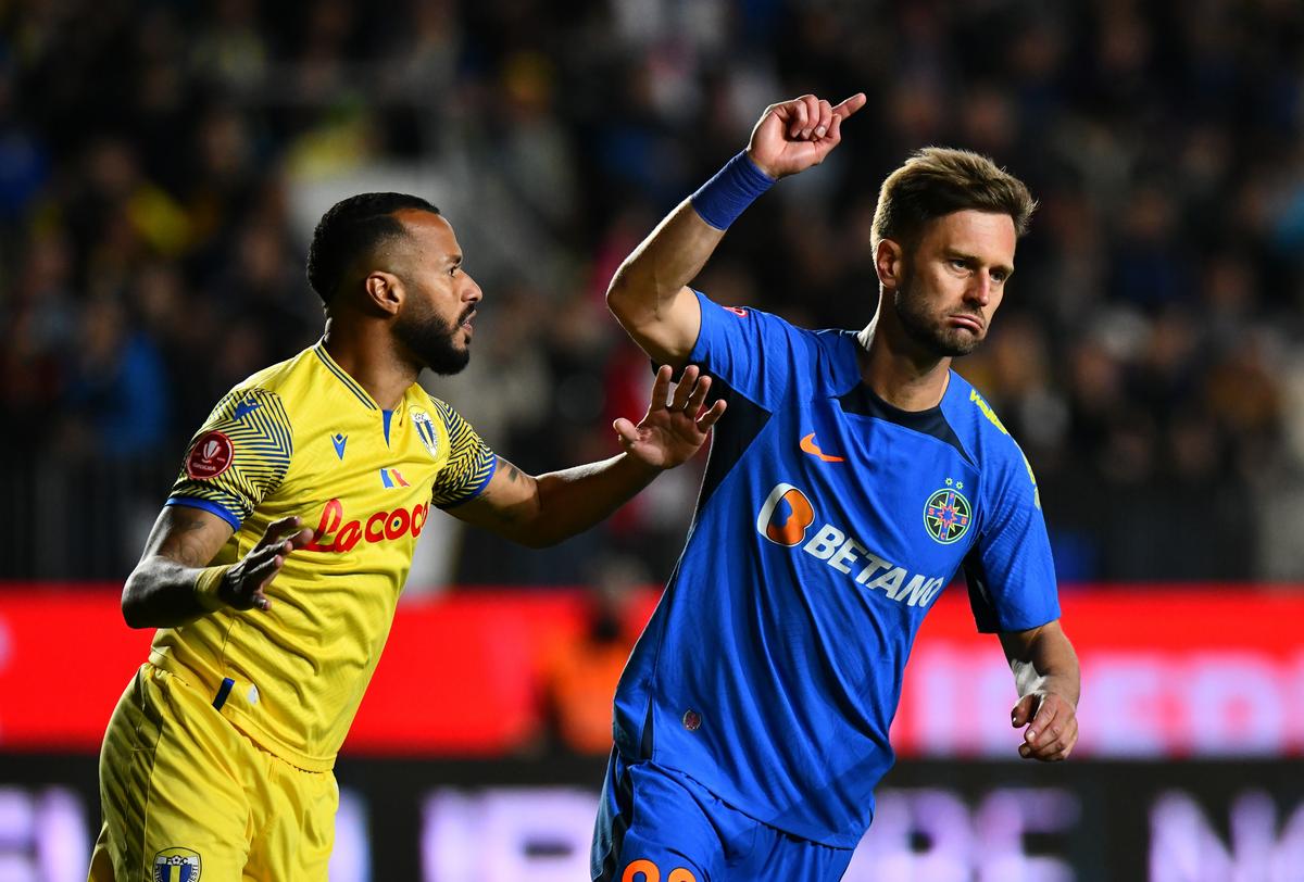 3 faze la limită în Petrolul - FCSB » Cum au fost judecate de arbitri + verdictul specialiștilor