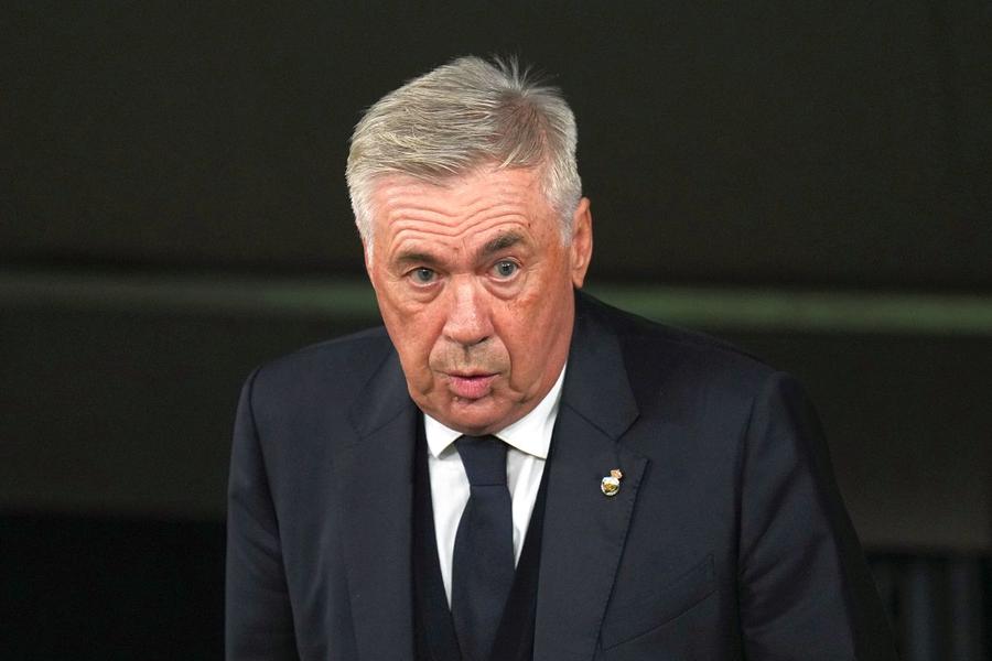 Carlo Ancelotti este la al doilea său mandat la Real Madrid / Foto: Getty Images Florentino Perez l-a băgat în ședință pe Carlo Ancelotti la Real Madrid: „Dacă lucrurile nu vor merge, italianul riscă demiterea”