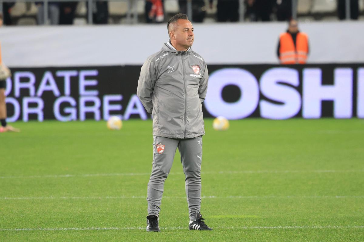 Prunea a venit la CS Dinamo - Dinamo pus pe glume: „Lupescu? Îl călcăm în picioare, îl distrugem!”