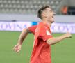 Adrian Caragea, „dublă” în CS Dinamo - Dinamo. FOTO: Ionuț Iordache (GSP.ro)