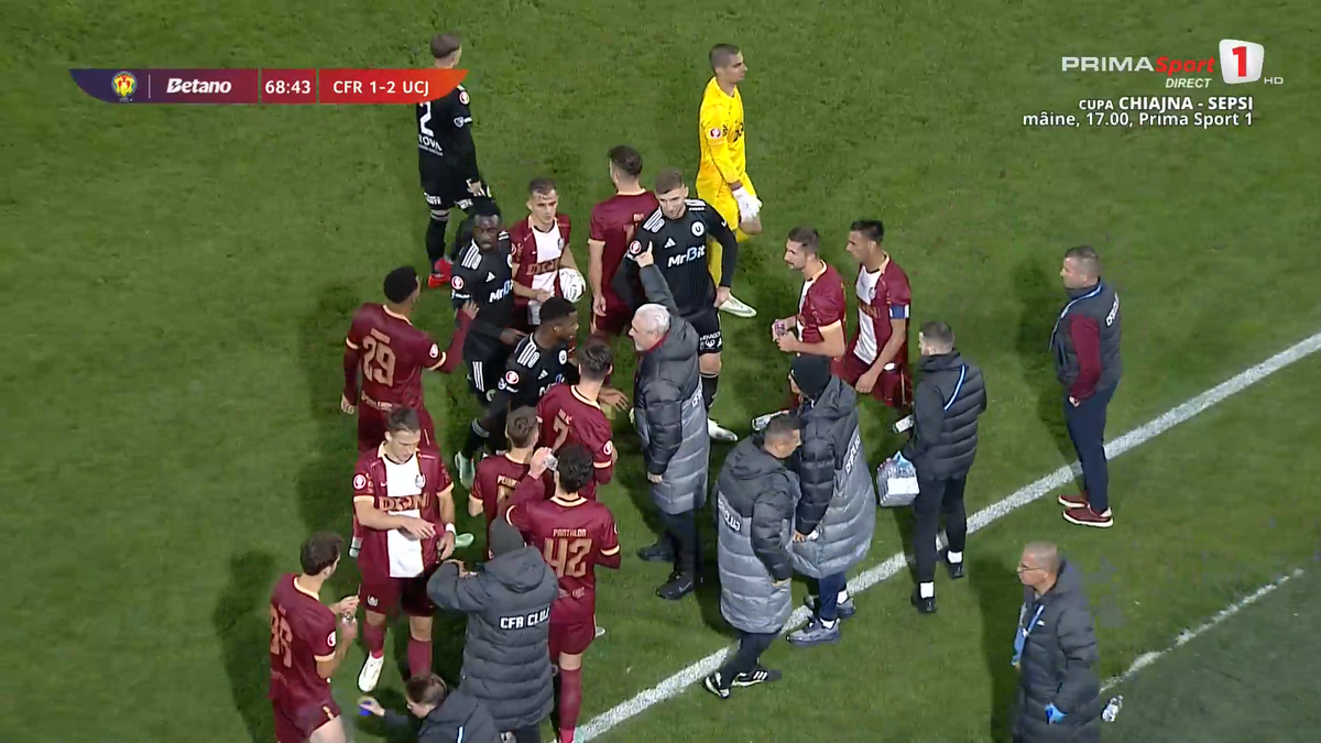Șumudică și-a scos jucătorii de pe teren la CFR Cluj - U Cluj