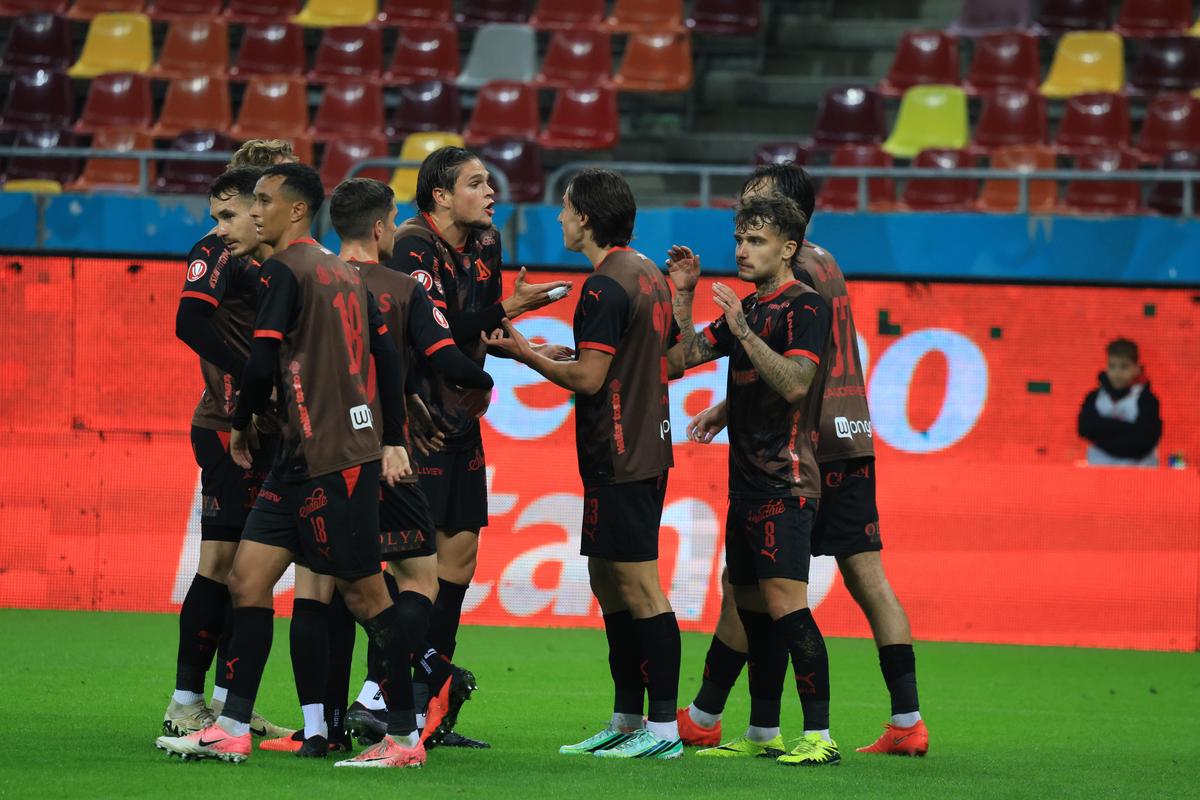 L-au făcut mare pe Pinto! Dinamo - Chindia a avut un erou neașteptat: hattrick la al doilea meci ca titular. „Câinii” calcă apăsat spre „sferturi”