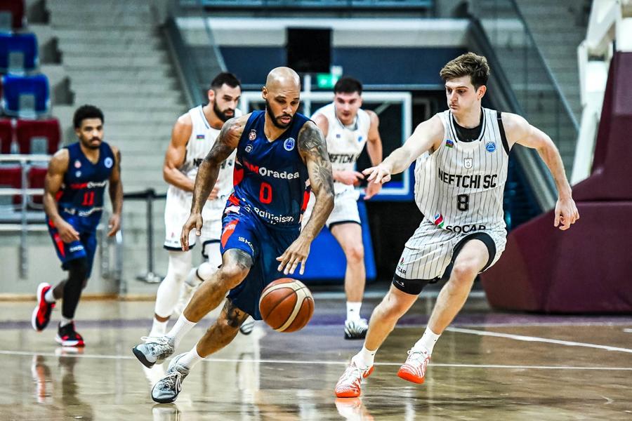 CSM Oradea și SCM U Craiova, victorii în FIBA Europe Cup! Kris Richard continuă să facă istorie