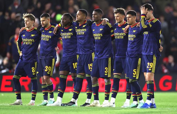 Arsenal, prima din Anglia care pățește asta! Detaliul rușinos după eliminarea din Cupa Ligii