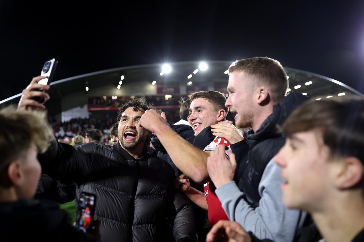 Arsenal, prima din Anglia care pățește asta! Detaliul rușinos după eliminarea din Cupa Ligii