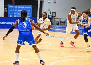 CSM Oradea și SCM U Craiova, victorii în FIBA Europe Cup! Kris Richard continuă să facă istorie