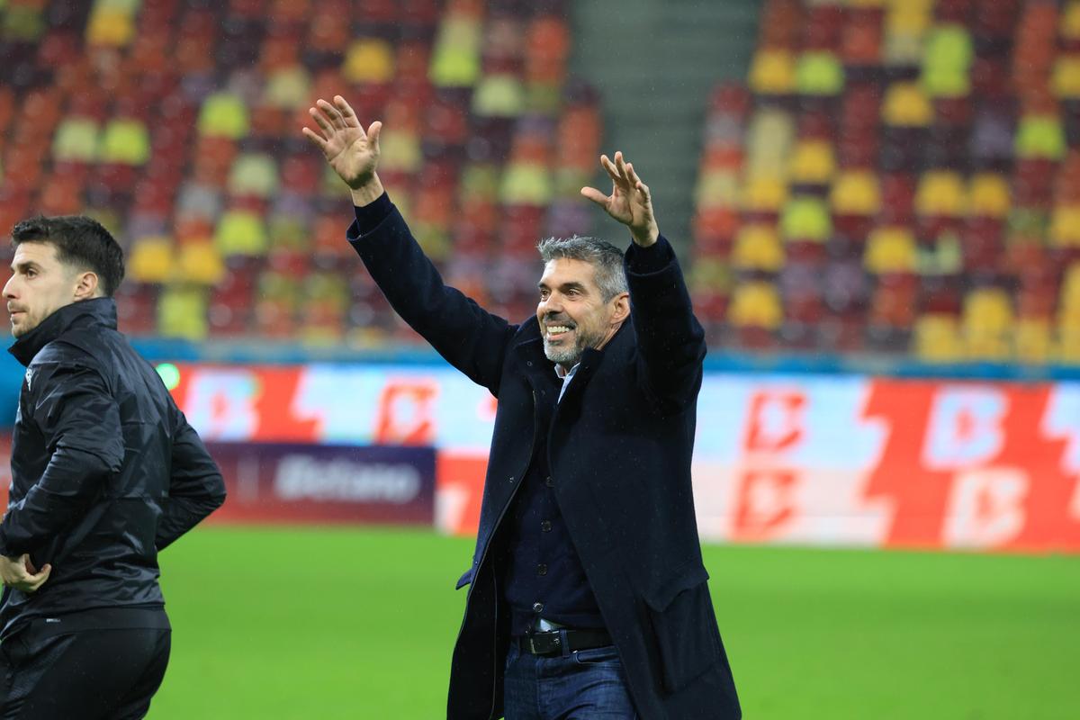Imagini la finalul partidei Dinamo - Chindia Târgoviște