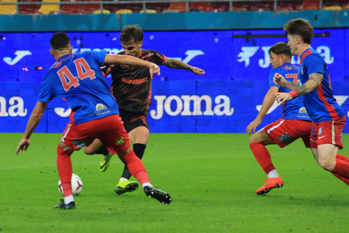 L-au făcut mare pe Pinto! Dinamo - Chindia a avut un erou neașteptat: hattrick la al doilea meci ca titular. „Câinii” calcă apăsat spre „sferturi”