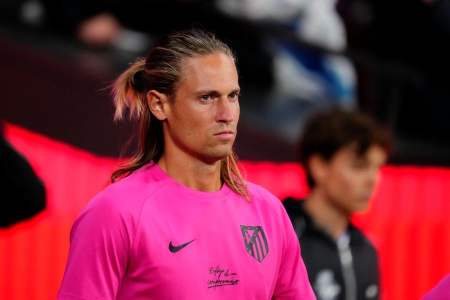 Marcos Llorente este primul sportiv spanol care se revoltă împotriva guvernanților după dezastrul feroviar / Foto: Imago Un campion mondial îl desființează pe ministrul spaniol al Transporturilor după catastrofa feroviară cu cel puțin 64 de morți: „Ne-am săturat de circul vostru!”