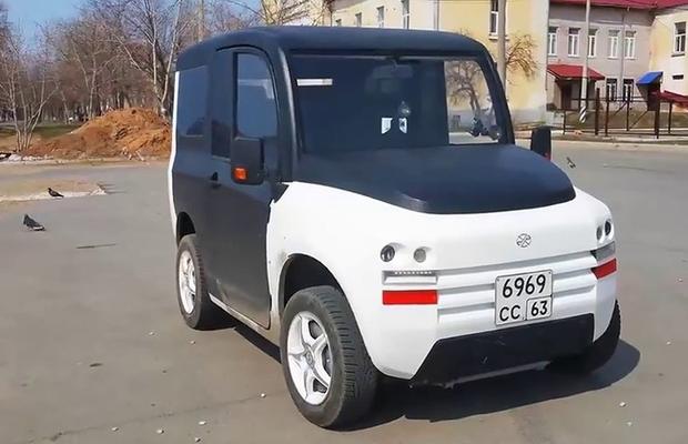 FOTO Cea mai urâtă mașină electrică din lume?! Rusia scoate Zetta, un model de doar 7.000 de dolari!