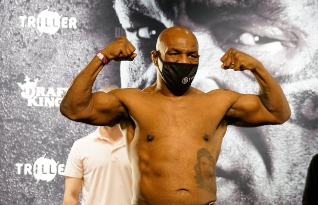 Tyson ajutat de un medicament psihedelic pentru a se întoarce în ring! Ce a declarat „Iron Mike” la cântarul oficial
