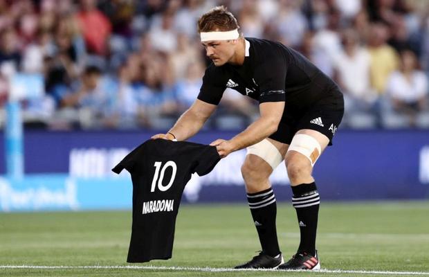 FOTO+VIDEO. Diego Maradona, omagiat înainte de Haka » Moment emoționant oferit de Noua Zeelandă