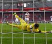 Borussia pierde pe teren propriu cu FC Koln + Bayern a revenit de la 0-1 cu Stuttgart. foto: Guliver/Getty Images