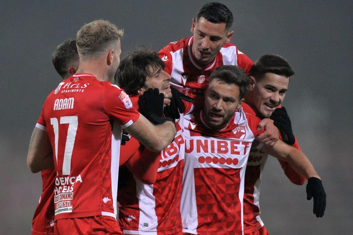 DINAMO - VIITORUL 3-0. „Prestația lui Dinamo i se datorează lui!” » Cine e omul considerat decisiv pentru ultimele rezultate ale „câinilor”