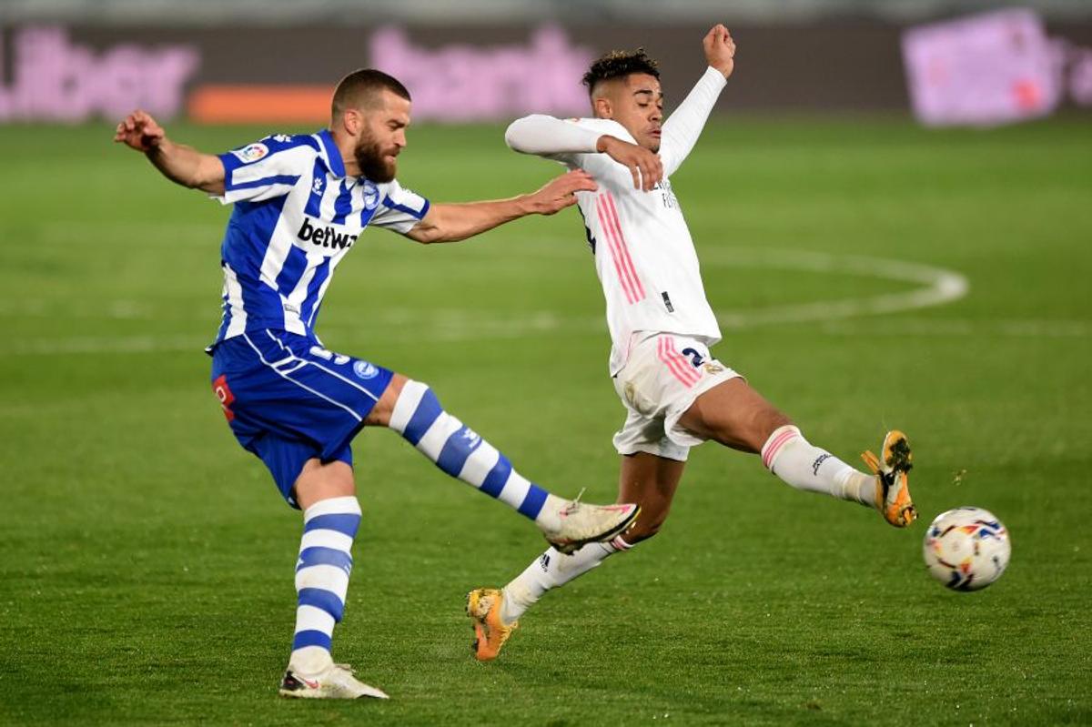 Real Madrid - Alaves 1-2. Surpriză majoră în La Liga » Real pierde iar pe teren propriu, într-un meci în care Courtois a comis-o!