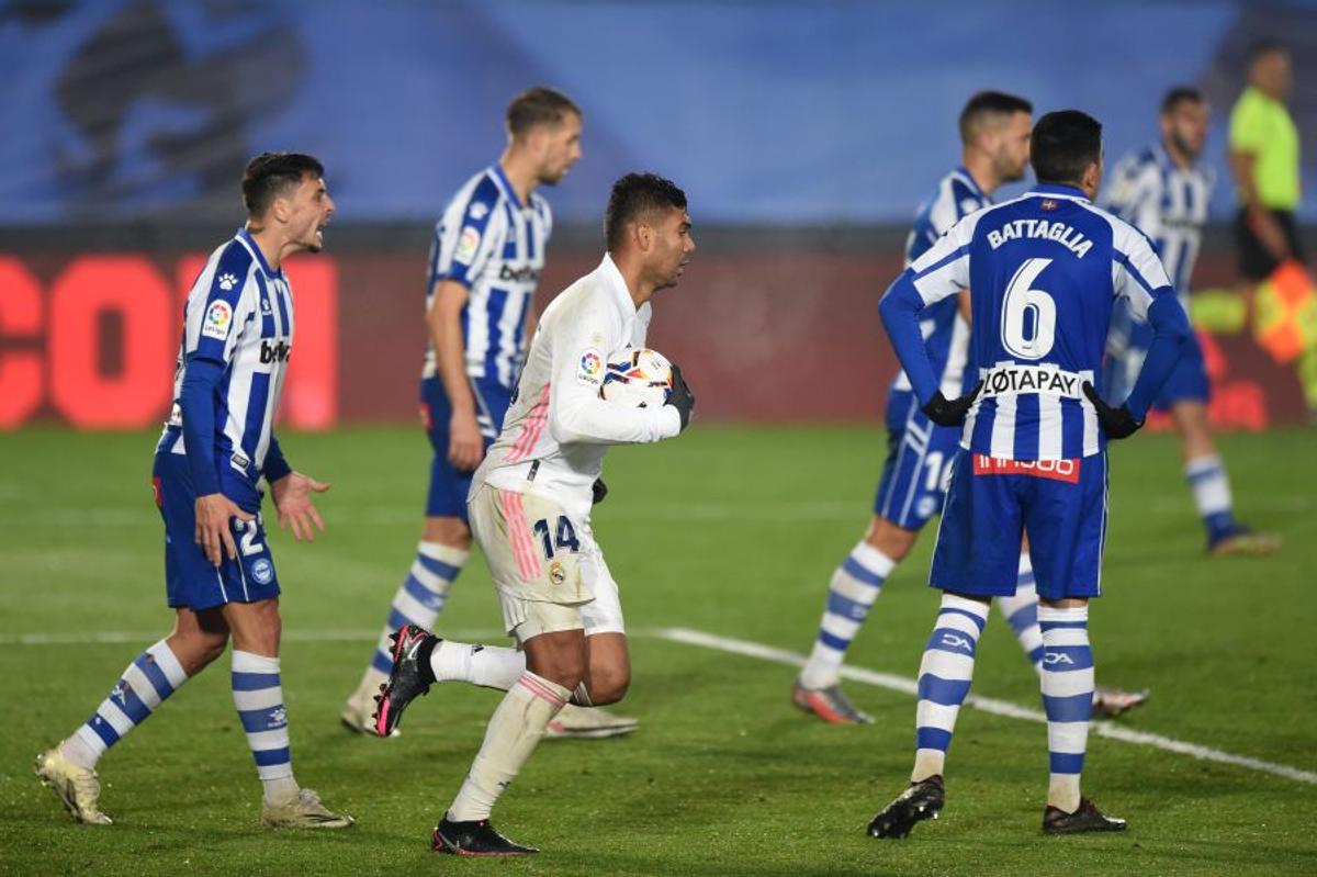 Real Madrid - Alaves 1-2. Surpriză majoră în La Liga » Real pierde iar pe teren propriu, într-un meci în care Courtois a comis-o!