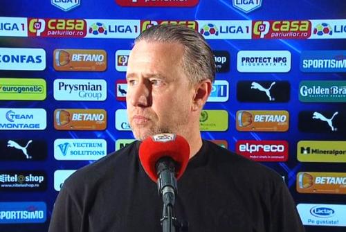 FCSB s-a impus în deplasarea cu CS Universitatea Craiova, scor 3-2, datorită reușitei semnate de Andrei Cordea în prelungiri. Laurențiu Reghecampf, antrenorul oltenilor, a criticat arbitrajul lui Horațiu Feșnic și anunță mutări importante în iarnă.