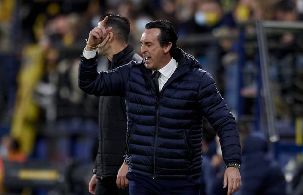 Atac pe tunel după Villarreal - Barcelona! Au sărit la Xavi și au făcut scandal pentru două penaltyuri refuzate » Poliția a intervenit!