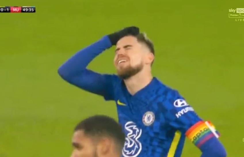 Italianul Jorginho (29 de ani) a greșit flagrant la golul de 1-0 marcat de Manchester United pe terenul lui Chelsea, în derby-ul etapei cu numărul 13 din Premier League.