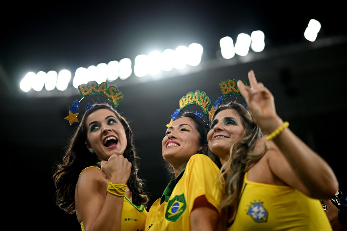 Braziliencele au încins atmosfera la meciul cu Elveția de la Campionatul Mondial