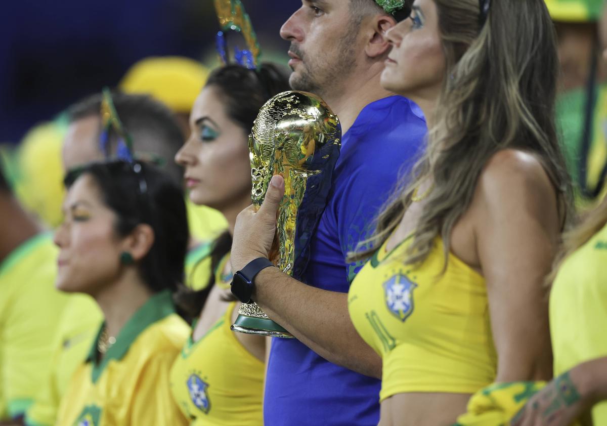 Braziliencele au încins atmosfera la meciul cu Elveția de la Campionatul Mondial