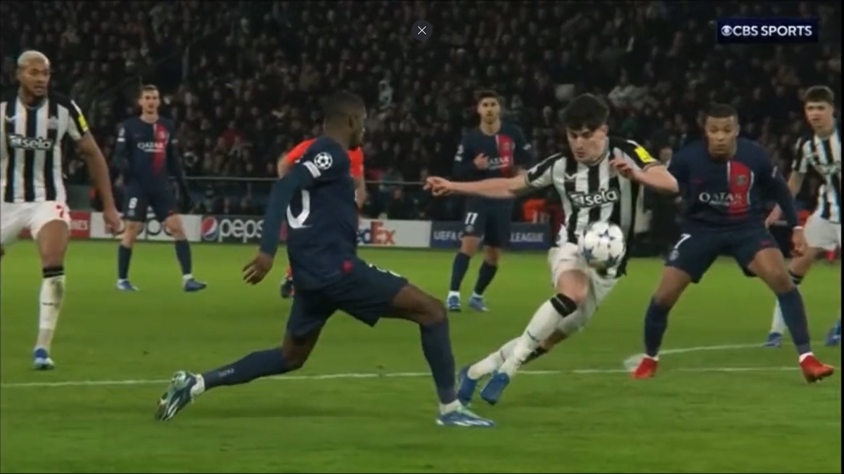 Penalty-ul primit de PSG cu Newcastle