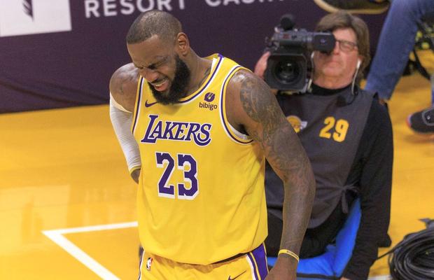 LeBron James, umilit în seara în care a depășit un nou record » Cea mai dură înfrângere din carieră