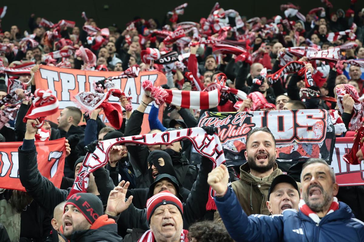 Mesaj politic împotriva statului Kosovo la FCSB - Olympiakos: „Nu vă predați”