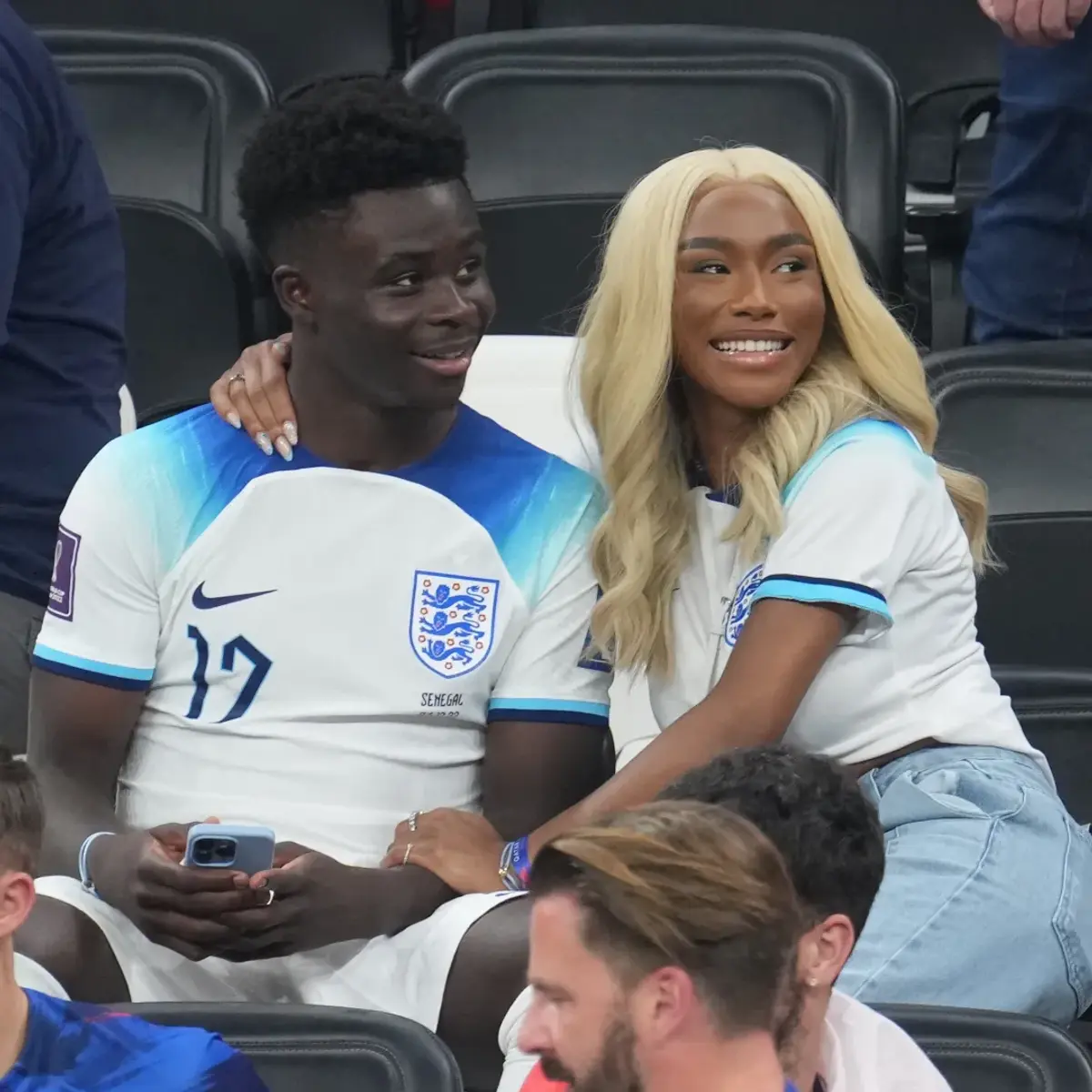 Replica lui Bukayo Saka la postarea logodnicei a stârnit hohote de râs după ce Arsenal a luat titlul în Premier League