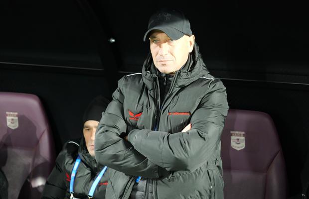 Robert Ilyeș nu stă la discuții: „Va primi amendă! Păi, nu se mai poate, afectează imaginea clubului și a mea!”