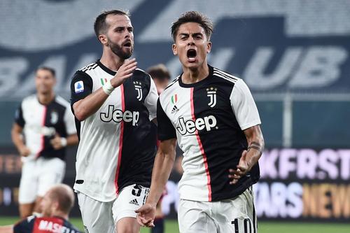 Miralem Pjanic (stânga)
foto: Imago Images