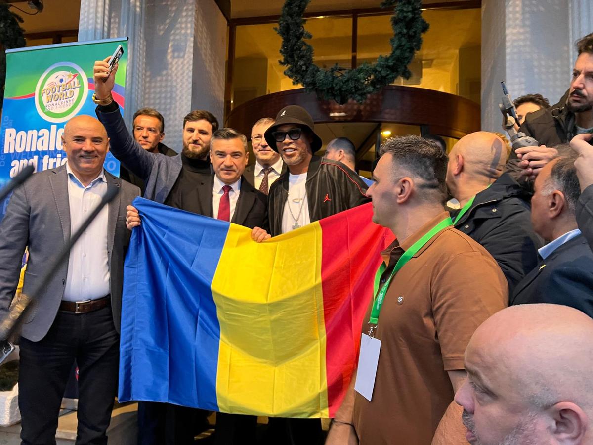 Ronaldinho a ajuns la Iași pentru meciul demonstrativ
