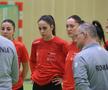 Sorina Grozav, la antrenamentul oficial al României dinaintea meciului cu Japonia FOTO: Ionuţ Iordache (GSP)