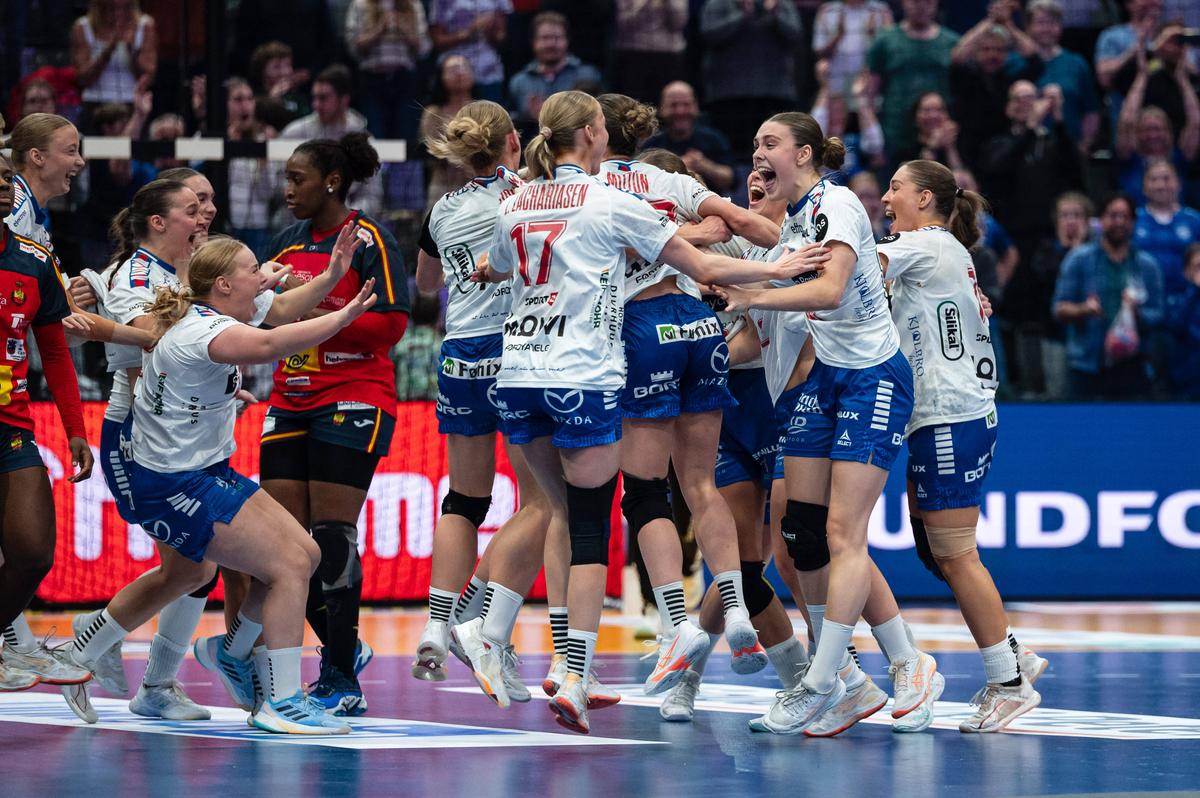 Spania - Insulele Feroe la Campionatul Mondial de handbal feminin / Foto: Imago Images
