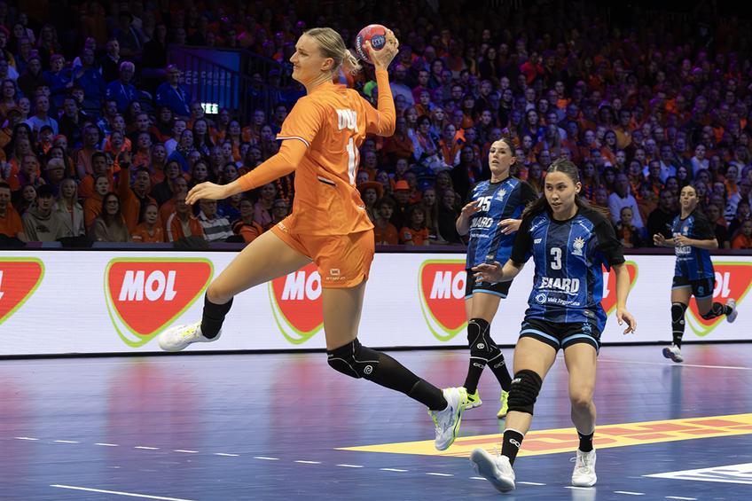 Kelly Dulfer a fost aleasă cea mai bună jucătoare a meciului Olanda - Argentina FOTO: Ionuţ Iordache (GSP)