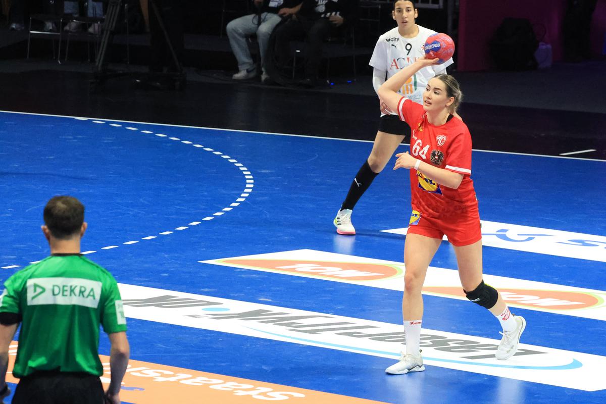 Naționala Egiptului nu s-a făcut de râs în primul meci jucat vreodată la Campionatul Mondial de handbal feminin! GSP a asistat la momentul istoric