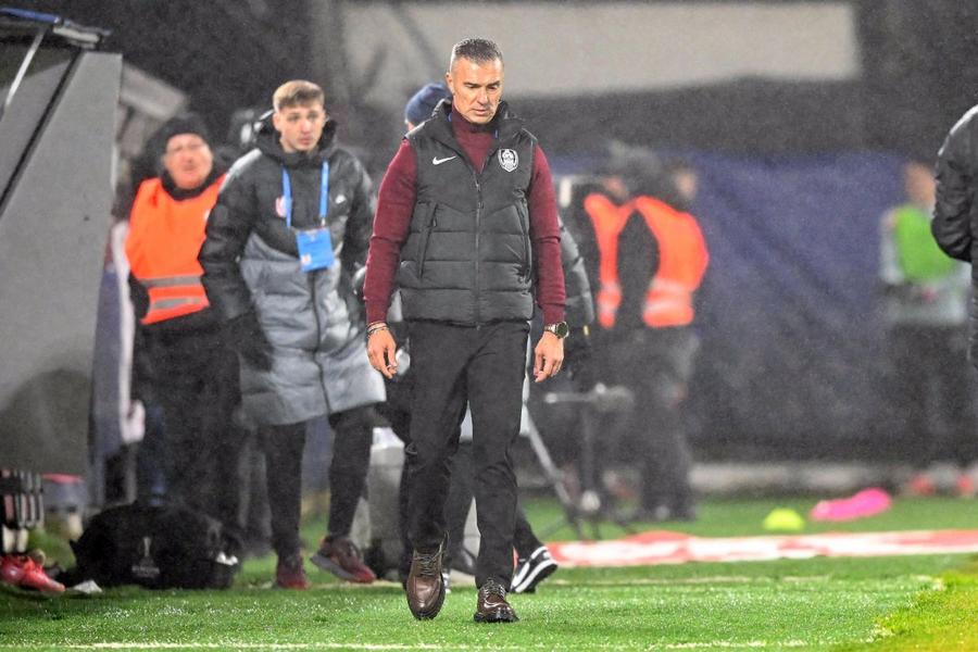 Daniel Pancu, antrenorul de la CFR Cluj/ foto Imago Images Dan Petrescu ajută un antrenor din Superliga: „După zvonuri, mă așteptam să fie mai rău”