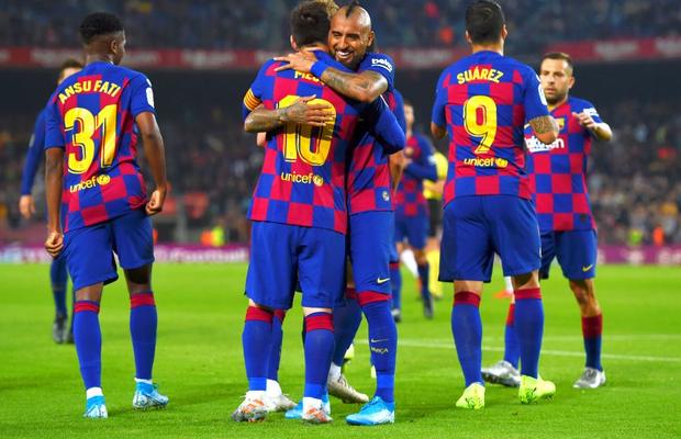 Scandal la Barcelona: Arturo Vidal și-a dat în judecată propriul club! » Stratagemă pentru a forța transferul?
