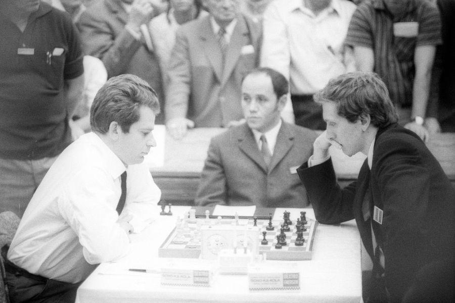 Spasski a pierdut titlul de campion mondial în faţa lui Fischer în 1972 // foto: Imago Serial despre șah în GSP, după succesul Netflix cu