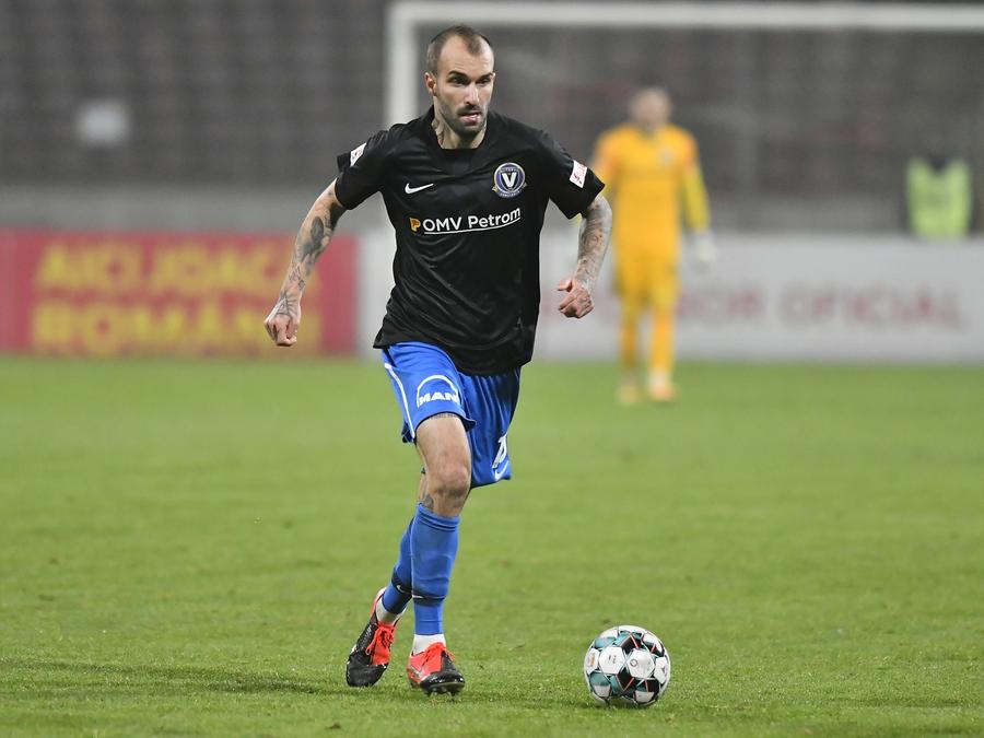 Mircea Rednic continuă curățenia de iarnă la Viitorul! Încă un jucător a plecat