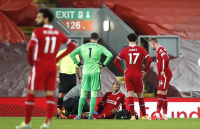Alarmă la Liverpool » Încă un stoper accidentat! Klopp a mai rămas cu un fundaș de conjunctură și cu doi tineri!