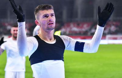 Edi Iordănescu o vede pe FCSB suferind după transferul lui Tănase: „E acceptat ca un lider, e foarte inteligent”