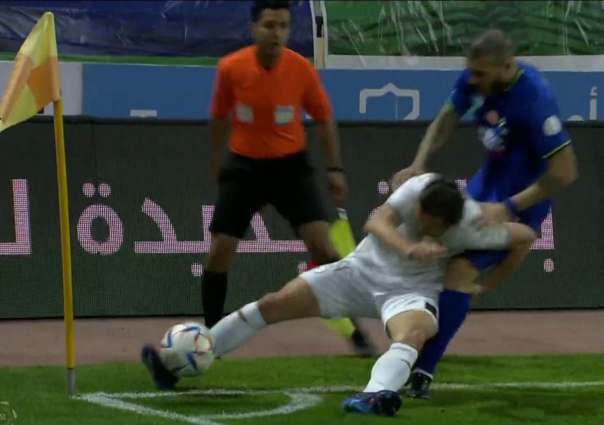 Fran Velez vs. Grzegorz Krychowiak
