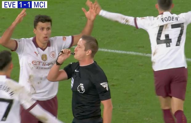 Manchester City, victorie cu Everton după ce a fost condusă la pauză » Decizia arbitrului a cântărit decisiv