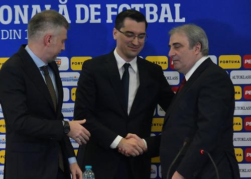Răzvan Burleanu și Mihai Stoichiță vor să se pună cât mai curând la masa negocierilor cu Edi Iordănescu. Foto: Imago
