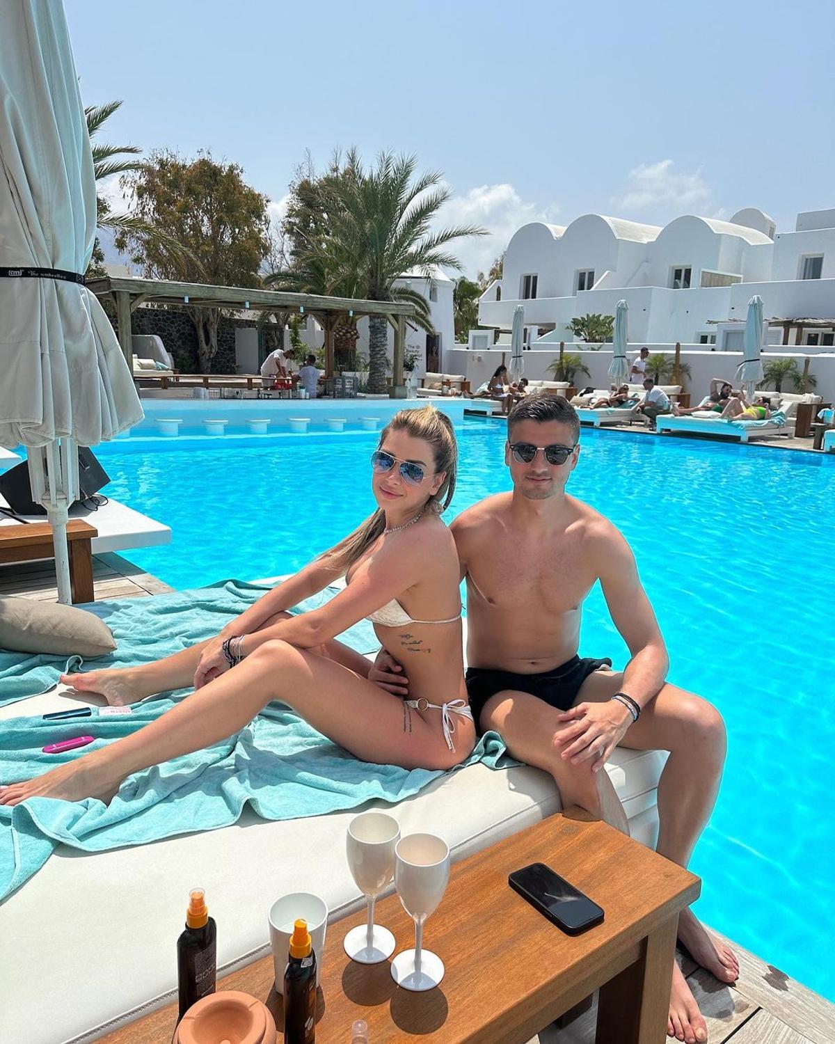 Un titular al lui Hagi e din nou îndrăgostit: a „oficializat” relația pe Instagram