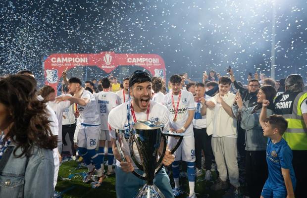 „Istoric!” » Cu ce se laudă Farul în ultimele zile din 2023