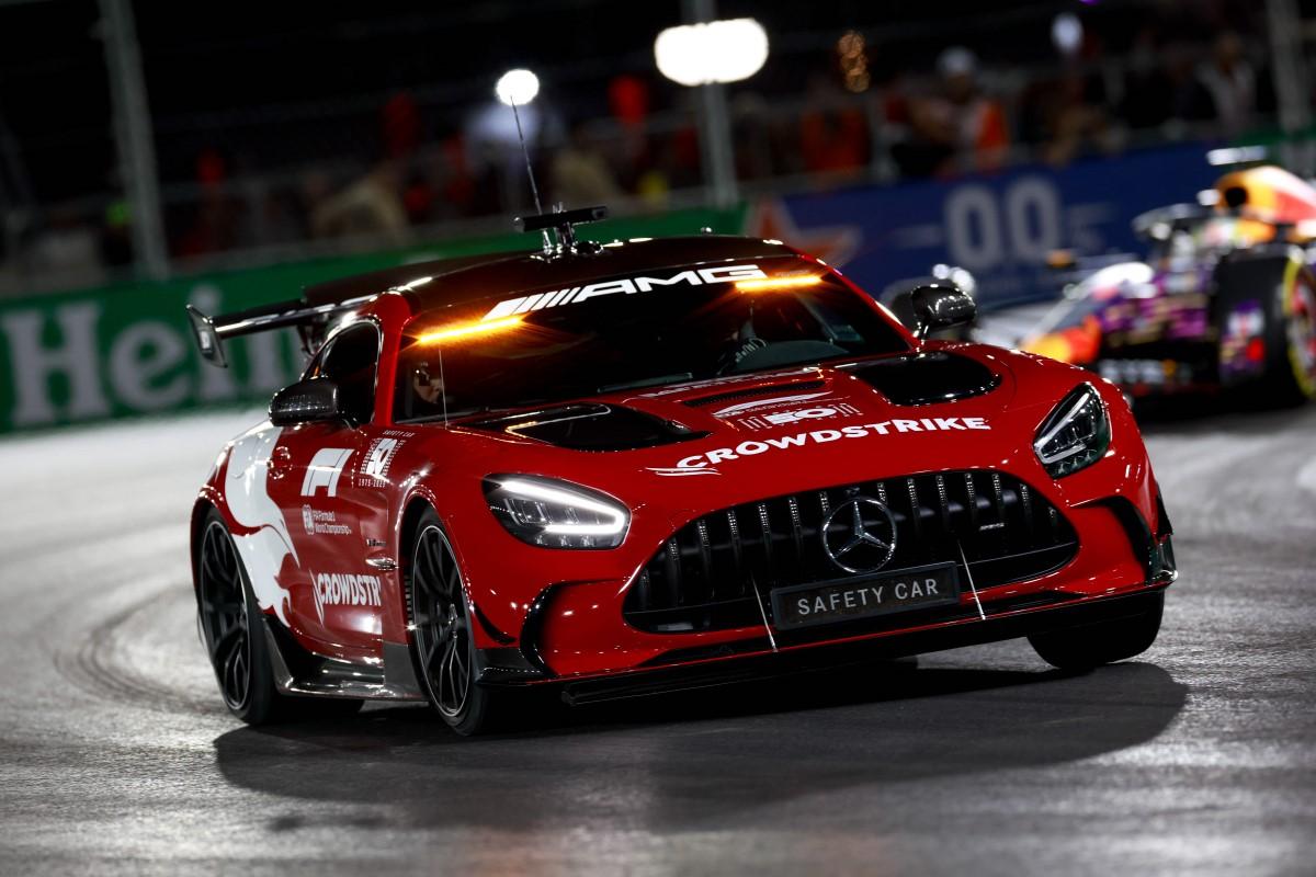 Diferite variante de Mercedes AMG GT