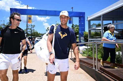 Rafael Nadal și antrenorul său, Carlos Moya Foto Brisbane Tennis